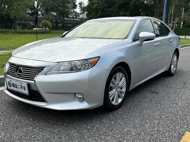 Lexus Lexus ES 2014
