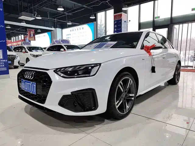Audi Audi A4L 2021