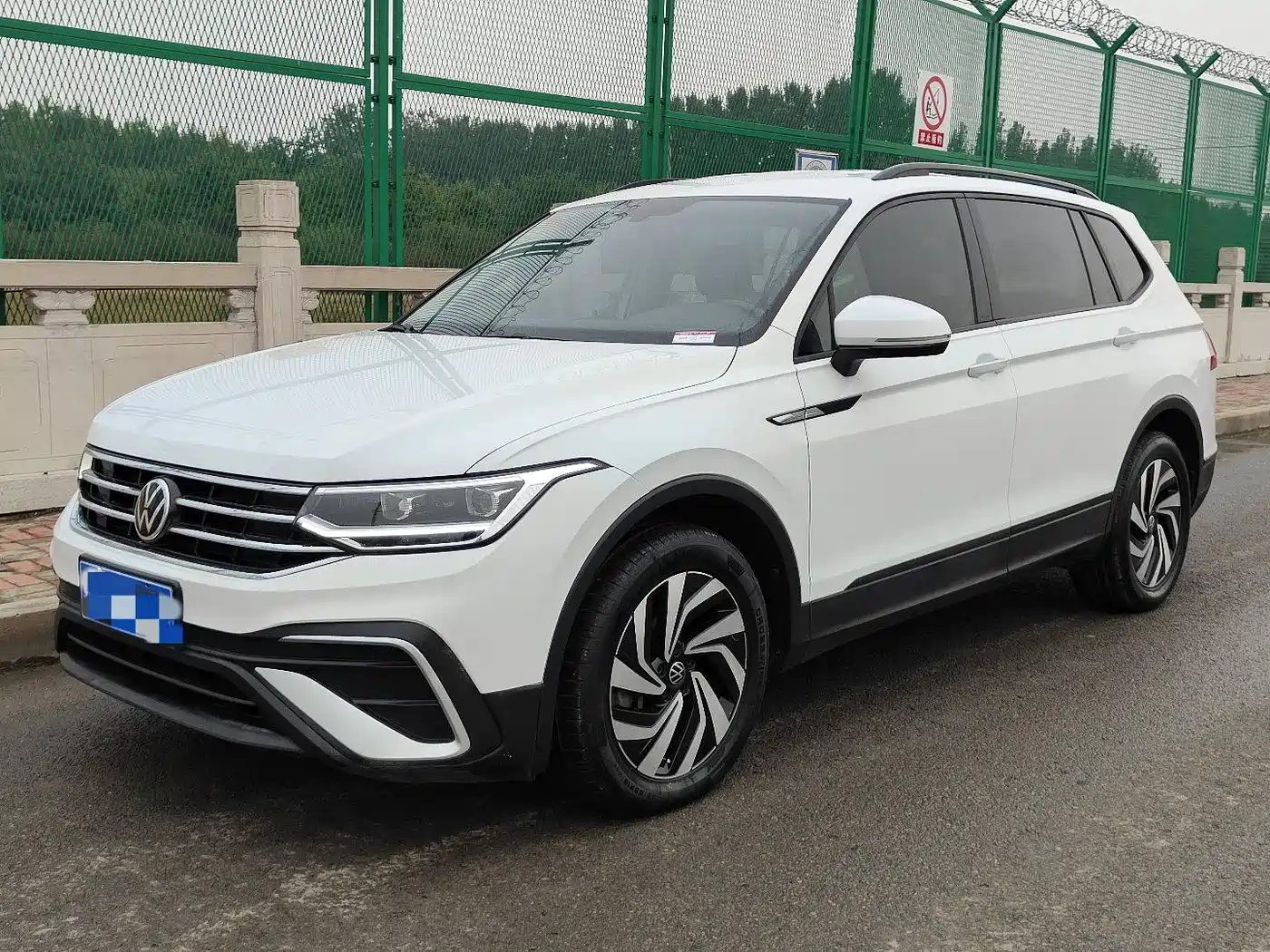 Volkswagen Tiguan L 2021
