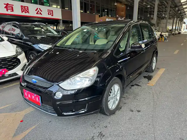 Ford S-MAX 2010
