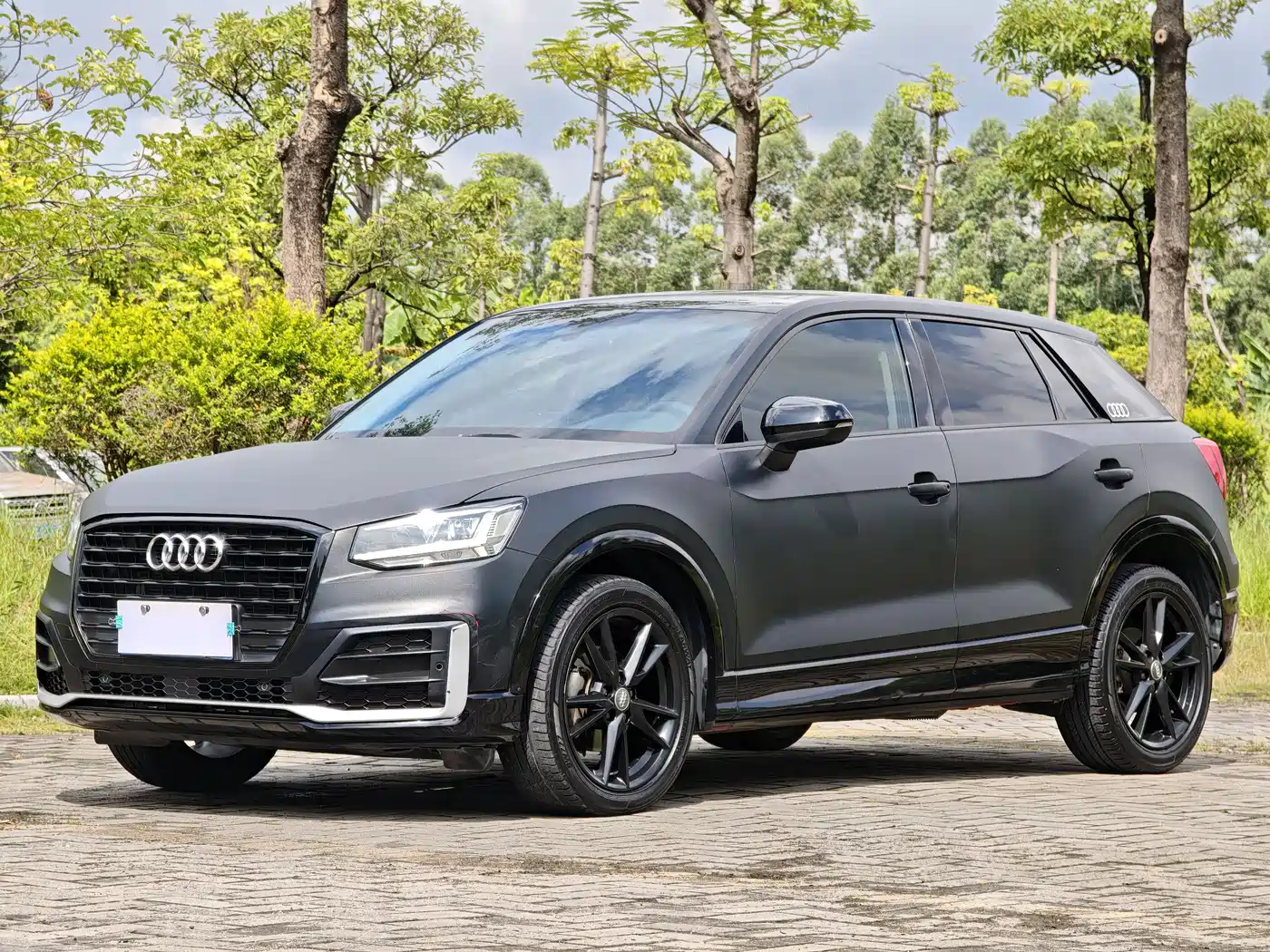 Audi Audi Q2L