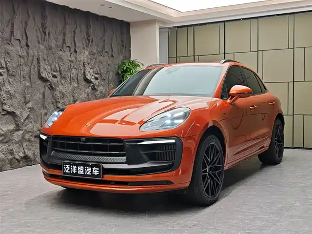 Porsche Macan 2023