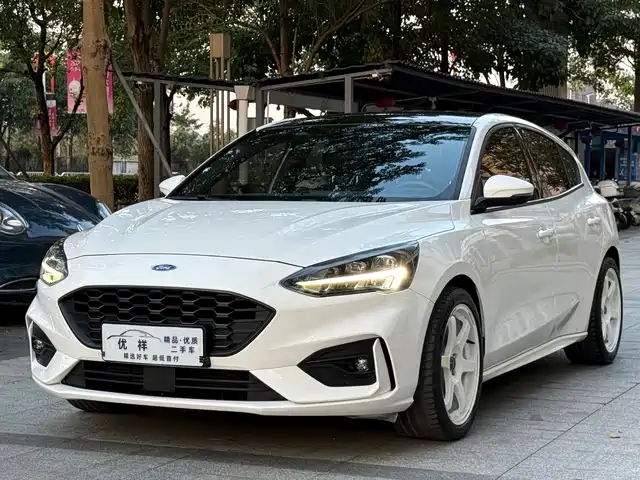 Ford Focus 2021