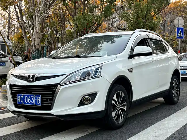 Luxgen Luxgen U6 SUV 2015