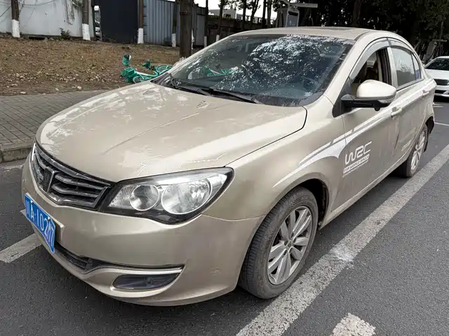 Roewe Roewe 350 2016