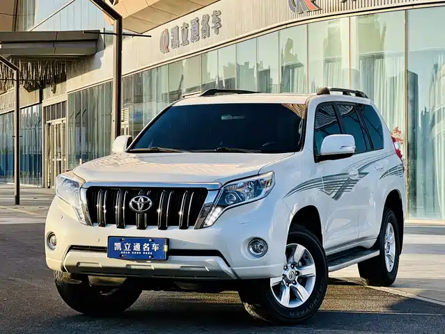 Toyota Prado 2016