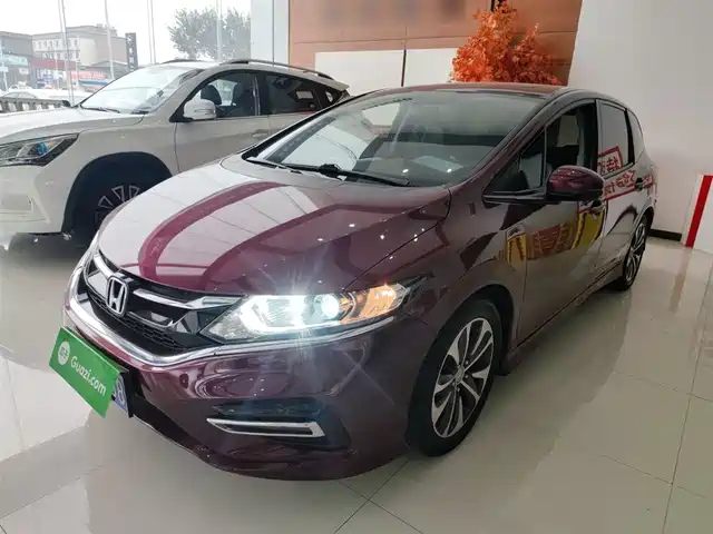 Honda Jade 2017