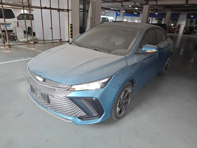 Geely Emgrand L HiP