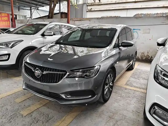 Buick Buick GL6