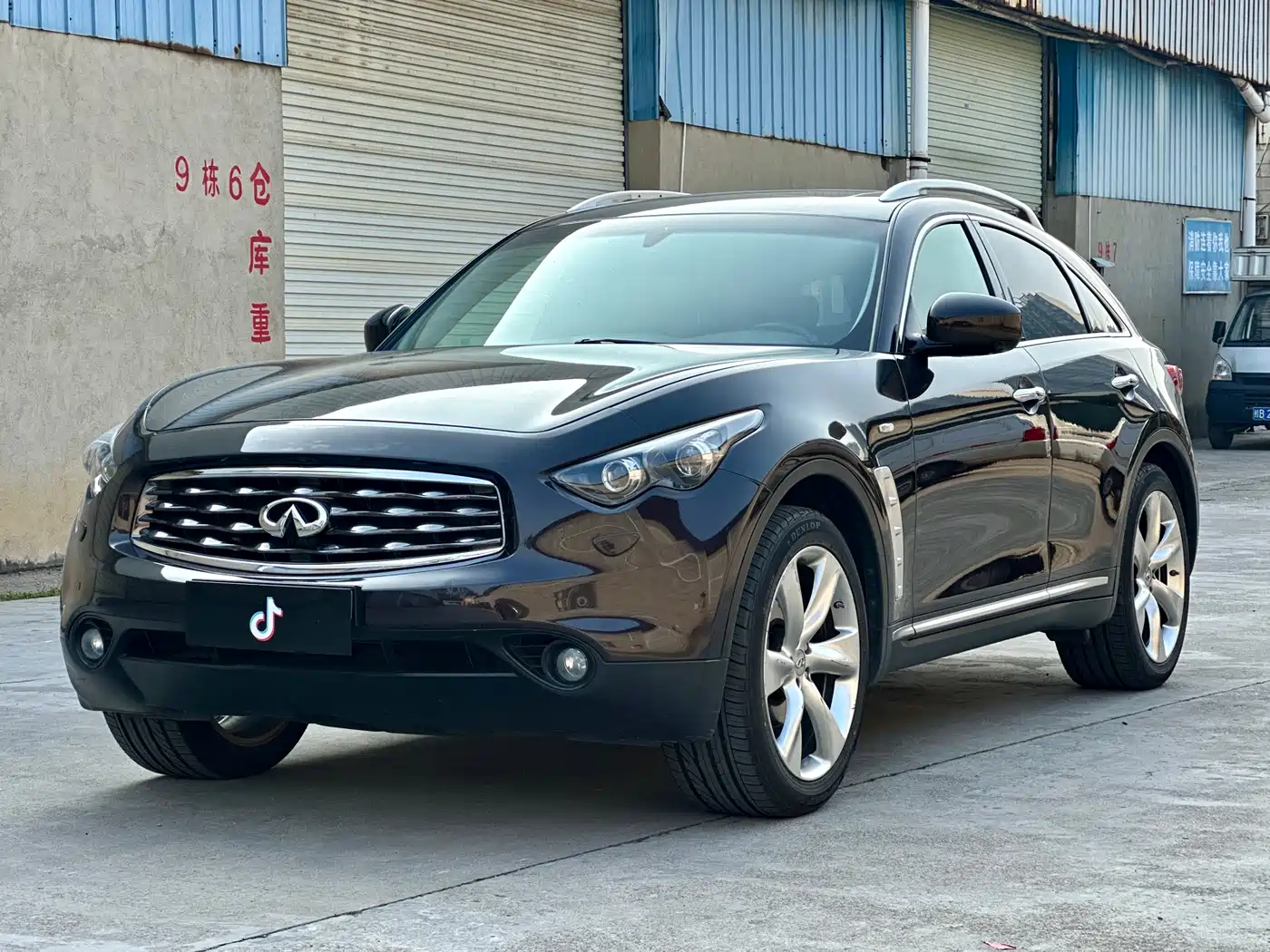 Infiniti Infiniti FX 2010
