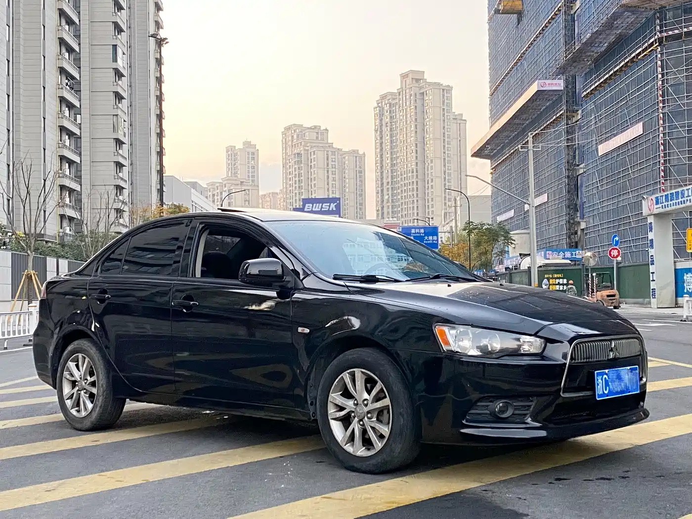 Mitsubishi Lancer EX