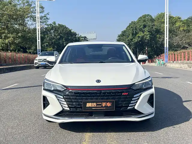 Dongfeng Aeolus Yixuan MAX 2022