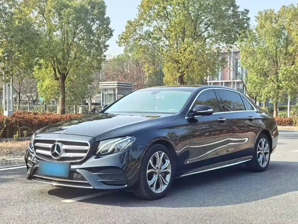 Mercedes-Benz Mercedes-Benz E-Class 2019
