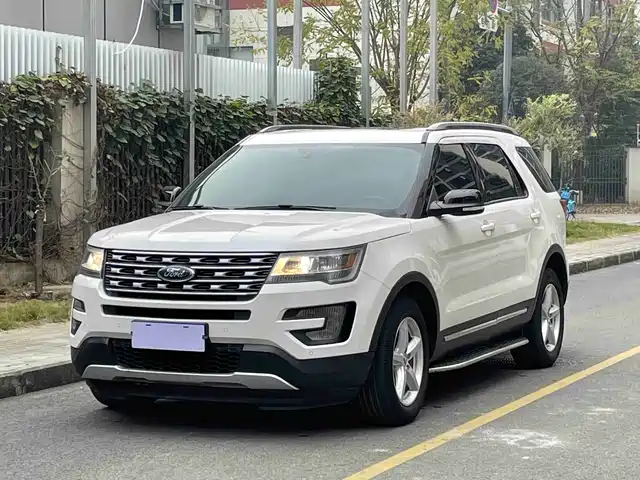 Ford Explorer (Import) 2017