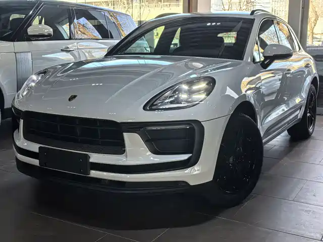 Porsche Macan 2023