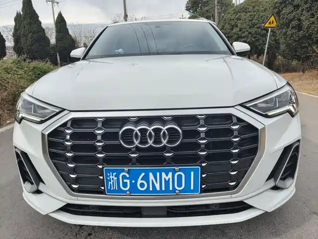 Audi Audi Q3 2021