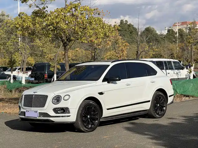 Bentley Bentayga 2015