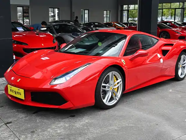 Ferrari Ferrari 488 2015