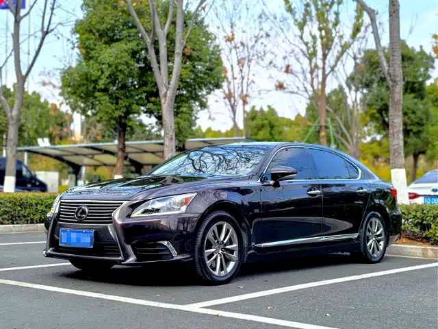 Lexus Lexus LS