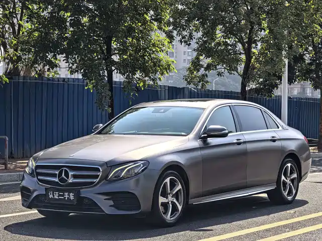 Mercedes-Benz Mercedes-Benz E-Class 2016