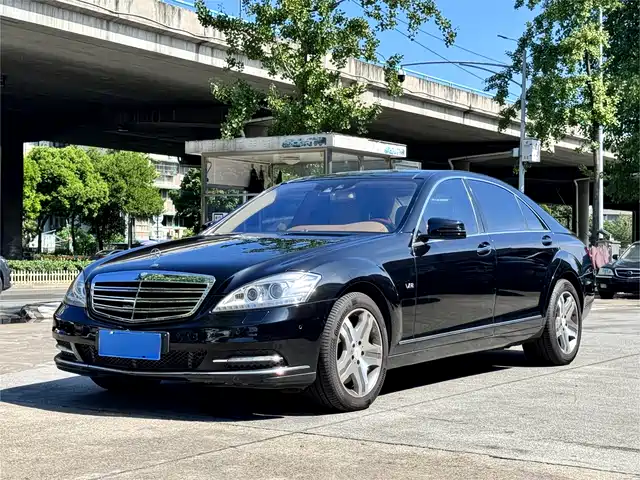 Mercedes-Benz Mercedes-Benz S-Class