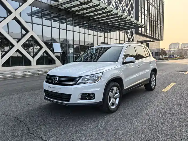 Volkswagen Tiguan 2011