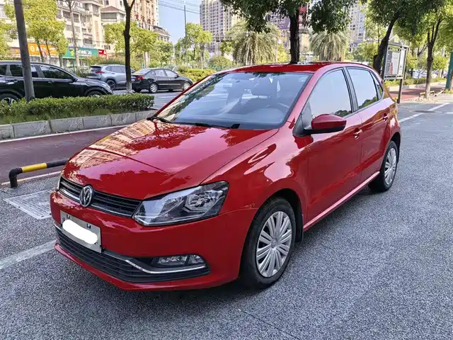 Volkswagen Polo 2016
