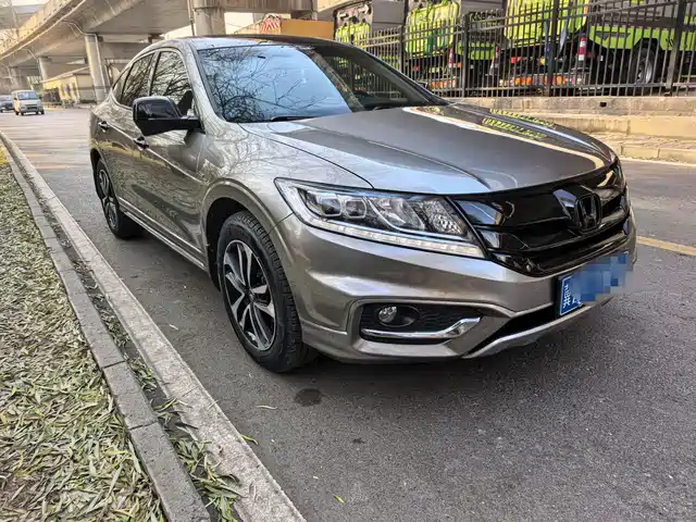 Honda Crosstour 2015
