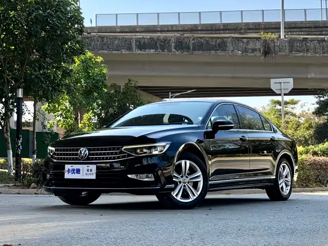 Volkswagen Magotan 2024