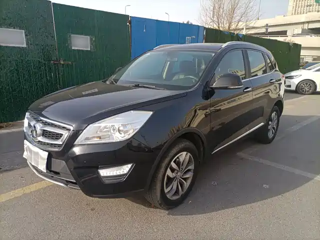 BAIC Senova X65