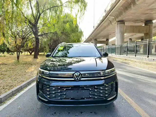 Volkswagen Volkswagen Talagon 2025