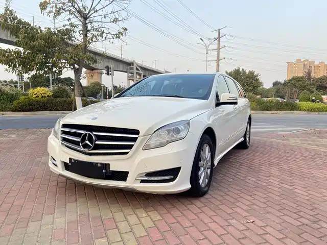 Mercedes-Benz Mercedes-Benz R-Class