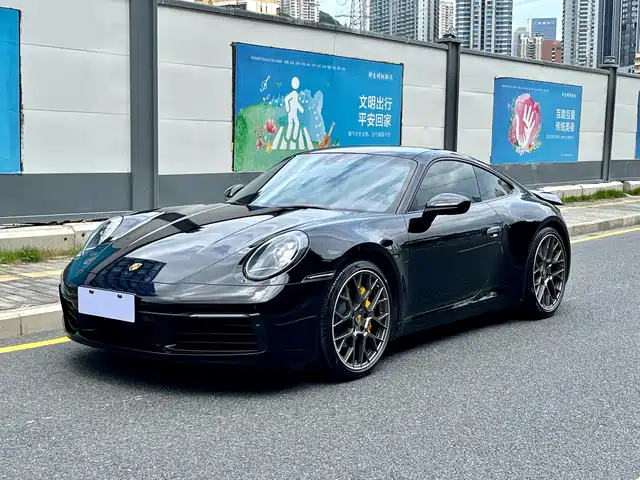 Porsche Porsche 911 2021