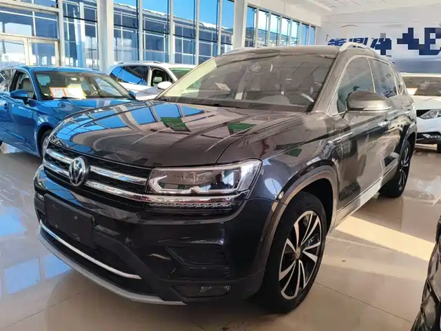 Volkswagen Tharu