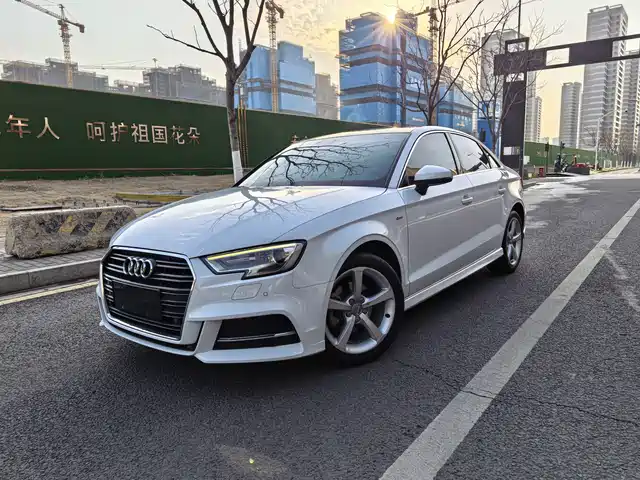 Audi Audi A3 2017