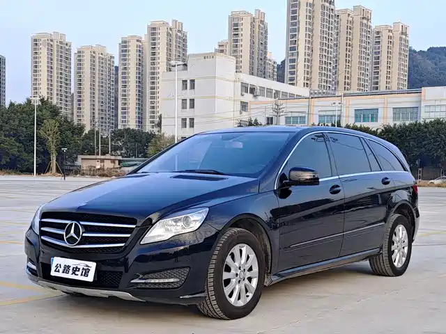Mercedes-Benz Mercedes-Benz R-Class 2016