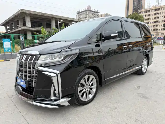 Toyota Alphard 2013