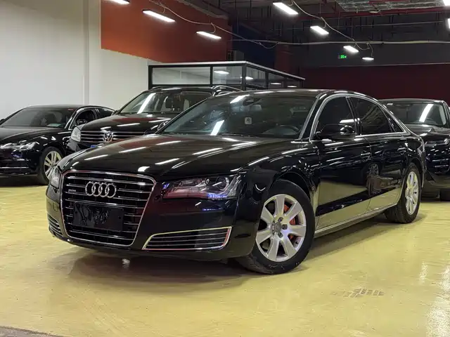 Audi Audi A8 2014
