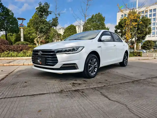 BYD Qin