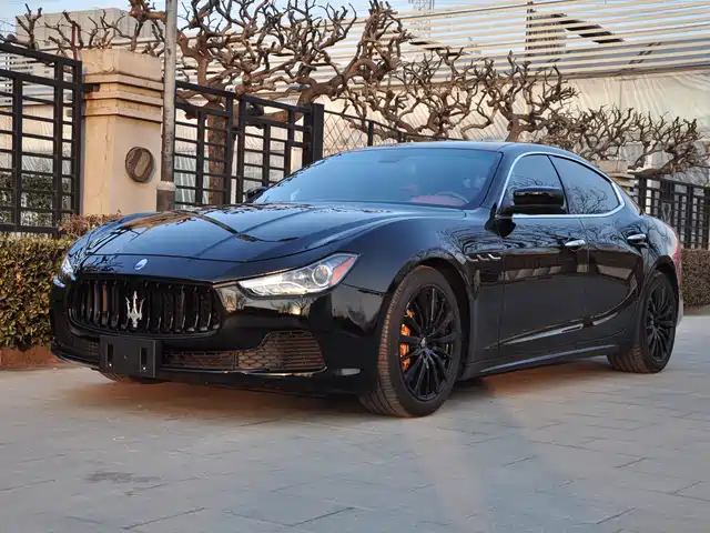 Maserati Ghibli 2013