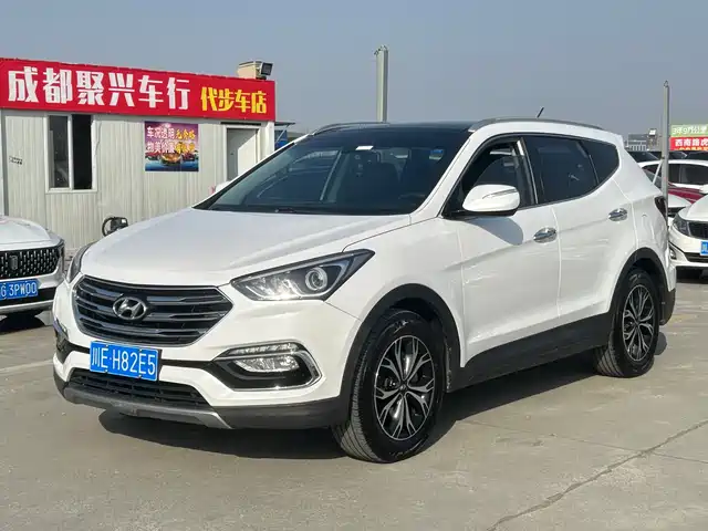 Hyundai Santa Fe 2016