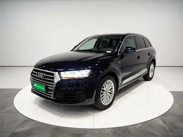 Audi Audi Q7