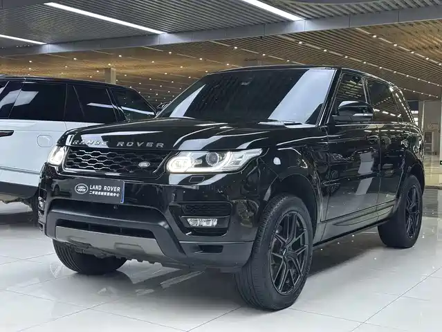 Land Rover Range Rover Sport 2015