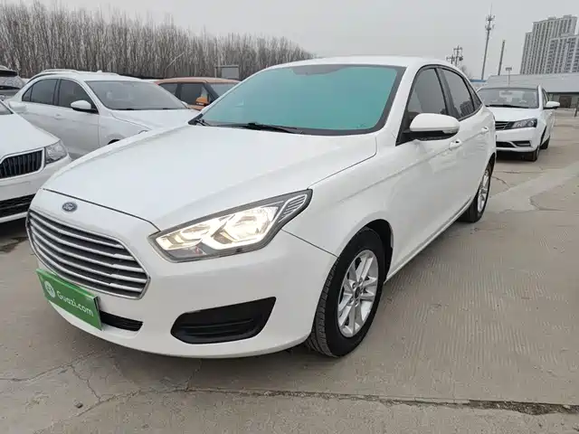 Ford Ford Escort 2019