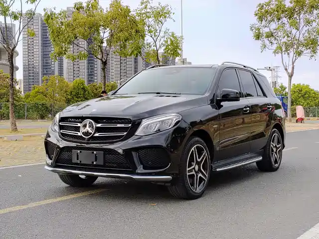 Mercedes-Benz Mercedes-Benz GLE 2017