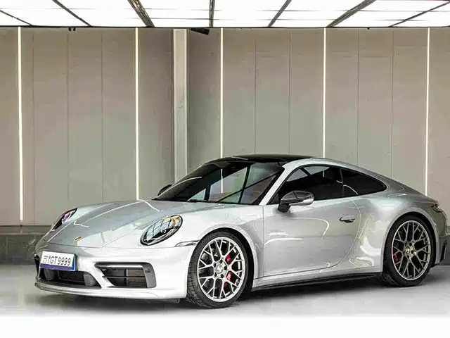 Porsche Porsche 911 2022
