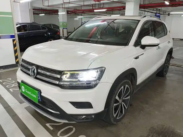 Volkswagen Tharu 2018