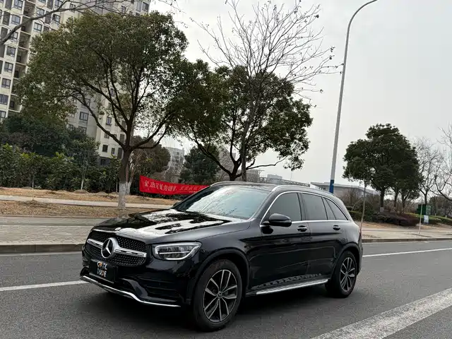 Mercedes-Benz Mercedes-Benz GLC 2021
