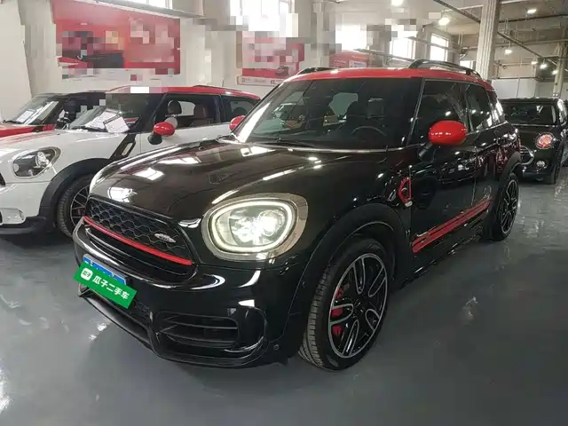 MINI MINI JCW COUNTRYMAN 2018