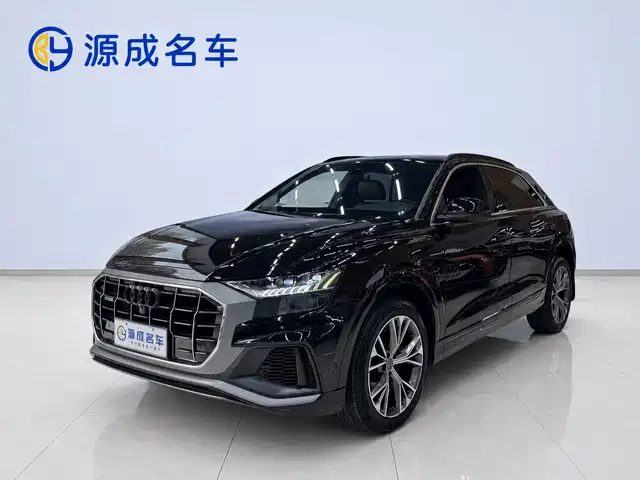 Audi Audi Q8